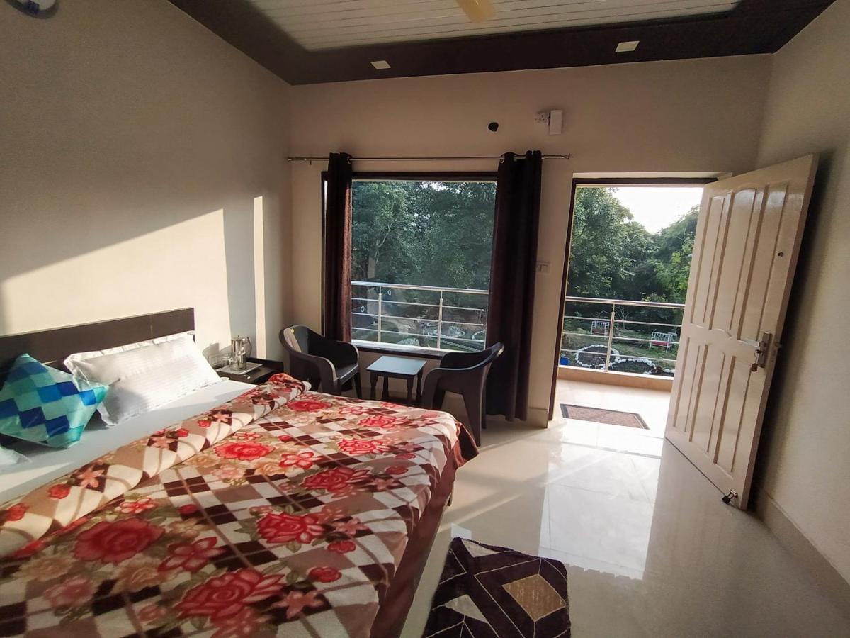 Anugraha Homestay Rāmnagar Extérieur photo